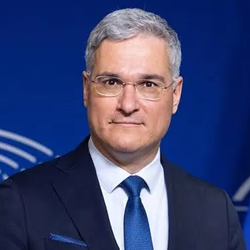 CSM acuză politicienii că mint cu jalonul pensiilor magistraților. Ministrul Dragoș Pîslaru: „Să le fie rusine”