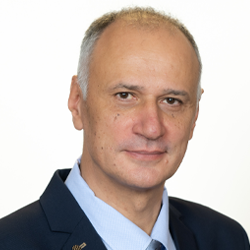 USR acuză PSD că blochează eliminarea pensiilor speciale ale aleșilor locali