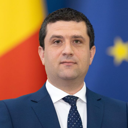 Radu Miruță, legături de sânge cu PSD