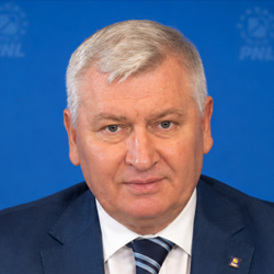 Florin Roman: Mobilizarea electoratului dreptei pentru Ciucă poate opri planul PSD-AUR
