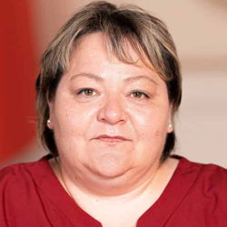 Ramona Lovin (deputat AUR): „AUR oferă românilor din diaspora puterea de a decide viitorul localităților românești la alegerile locale din 2028”