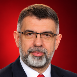 Robert Cazanciuc, la Ziua Marinei: Marea e pe mâini bune