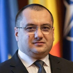 Europarlamentarul Cristian Terheș: „Ursula von der Leyen vrea să naționalizeze banii cetățenilor europeni. Este exact ce au făcut comuniștii”